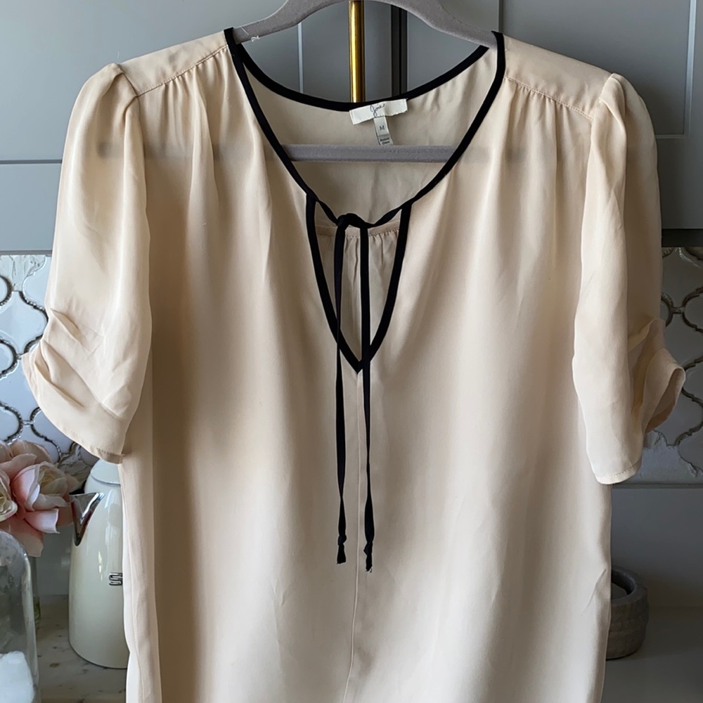 ❤️… Joie Casual Tie Bow Blouse - Picture 1 of 3